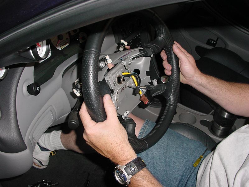 How to install an FR500 steering wheel