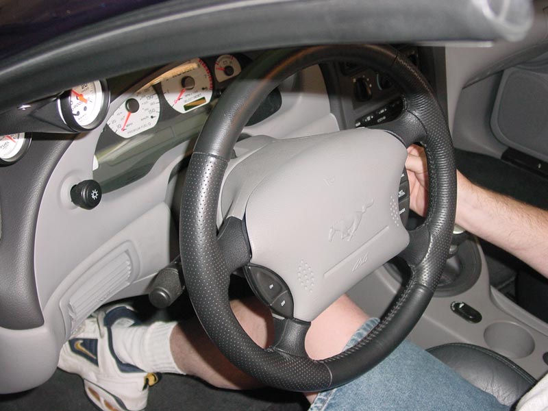 How to install an FR500 steering wheel