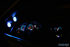 How to equip your Mustangs Gauge Panel with LED lights